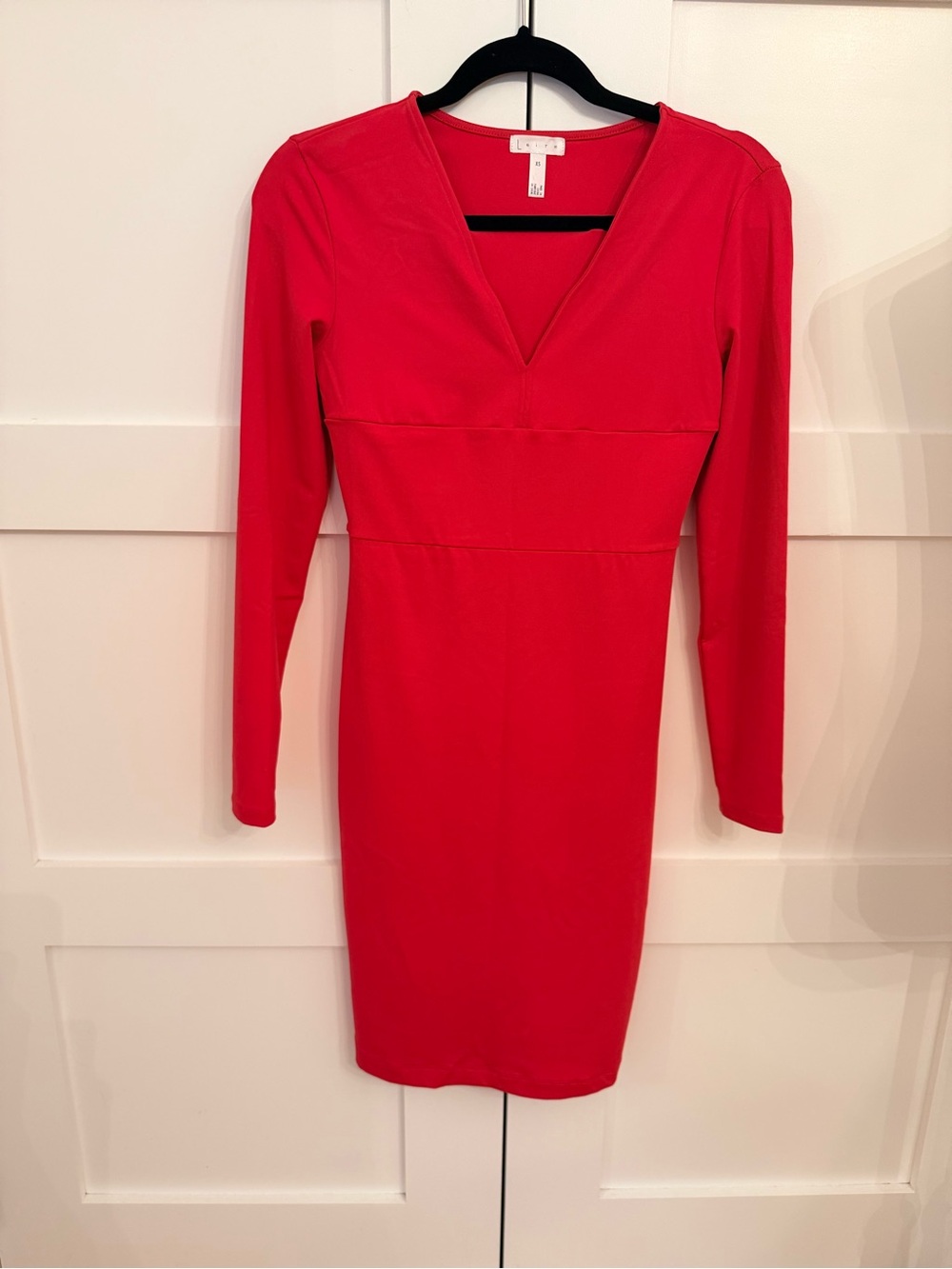 Leith Red Long-Sleeve V-Neck Sheath Dress